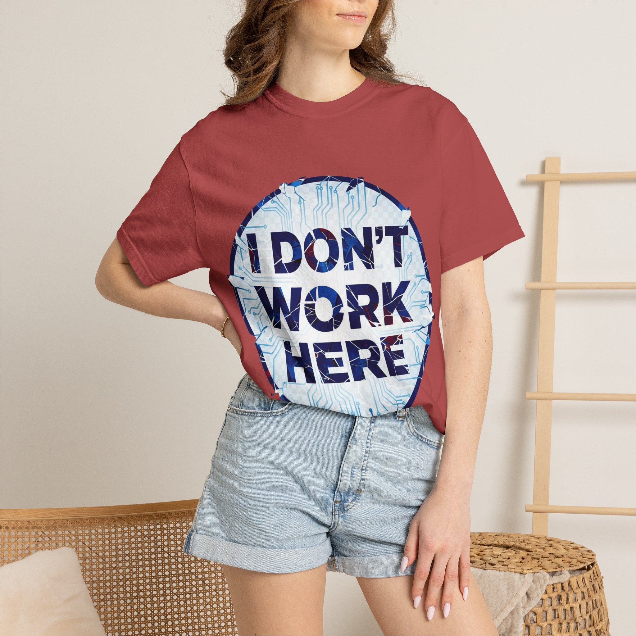 “I Don’t Work Here” Unisex Garment-Dyed T-shirt