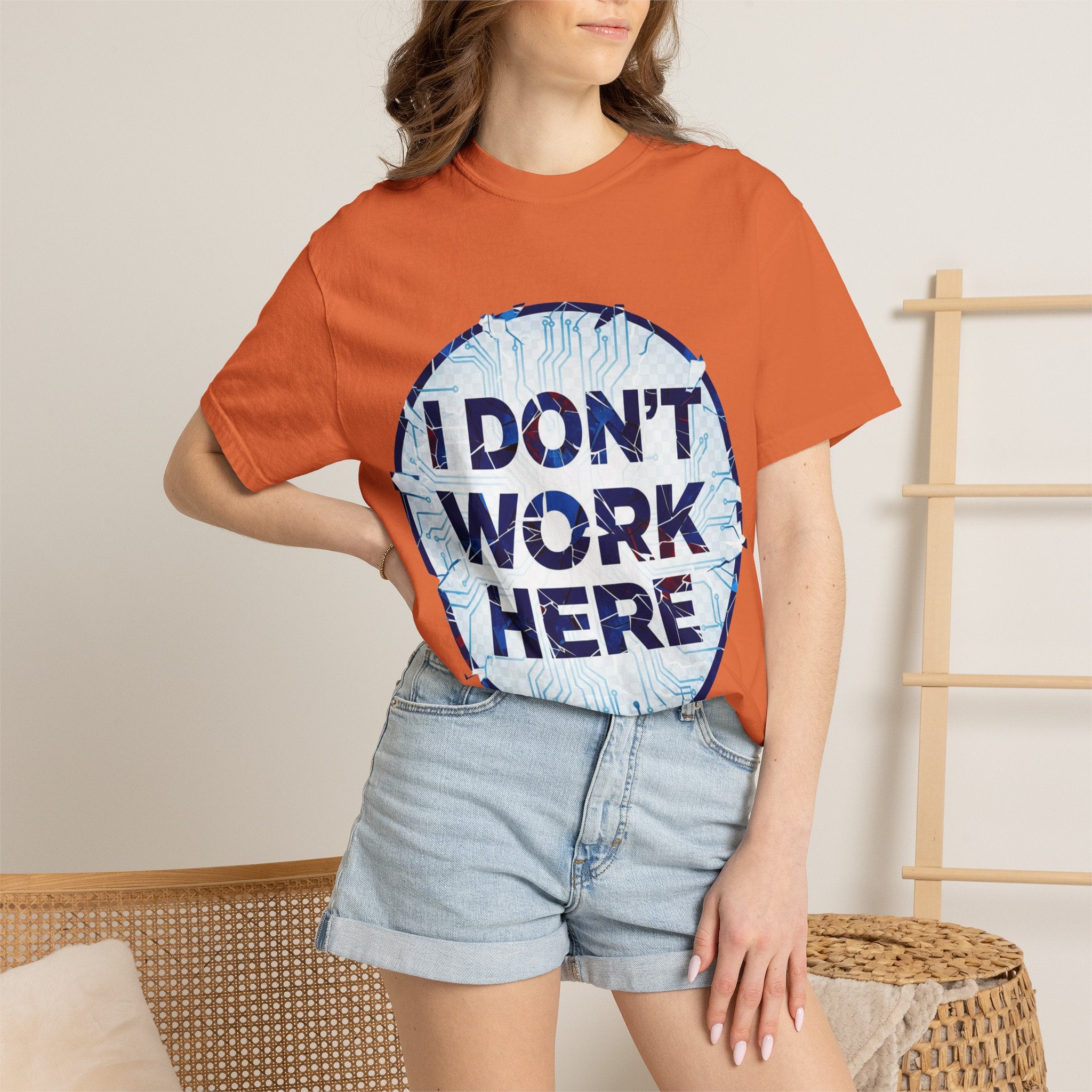 “I Don’t Work Here” Unisex Garment-Dyed T-shirt