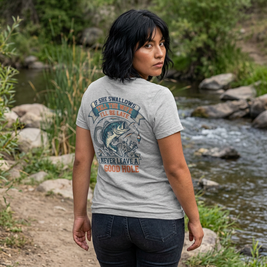 "Never Leave A Good Hole" Women's Tee